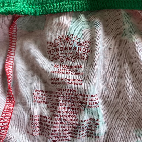 Wonder Shop Women’s M
Pajama pant set
Sleepwear 
Dinosaur Holiday 
Bowling - Picture 7 of 7